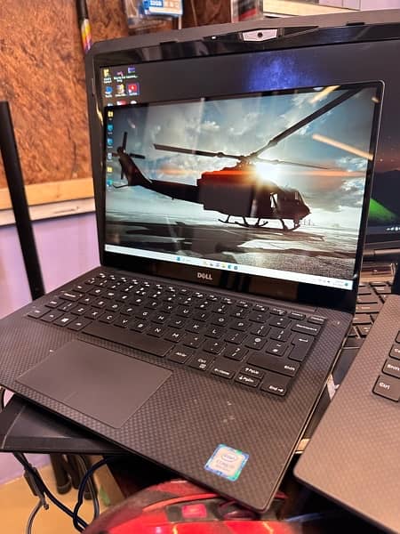 XPS Ci7 8th Gen/16 DDR4/512 SSD/4k Touch/4hour/Read AD 17