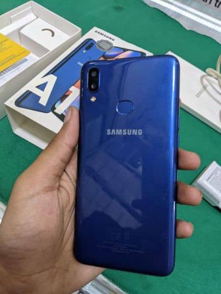 Samsung Galaxy A10s with complete box 1