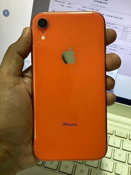 Iphone xr for sale ( 64 ) GP 1