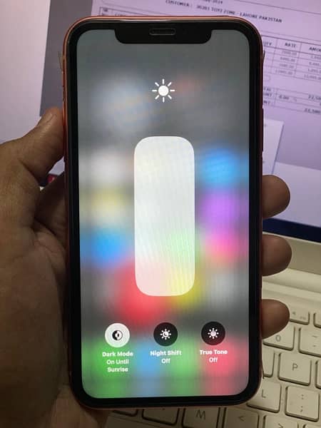 Iphone xr for sale ( 64 ) GP 6
