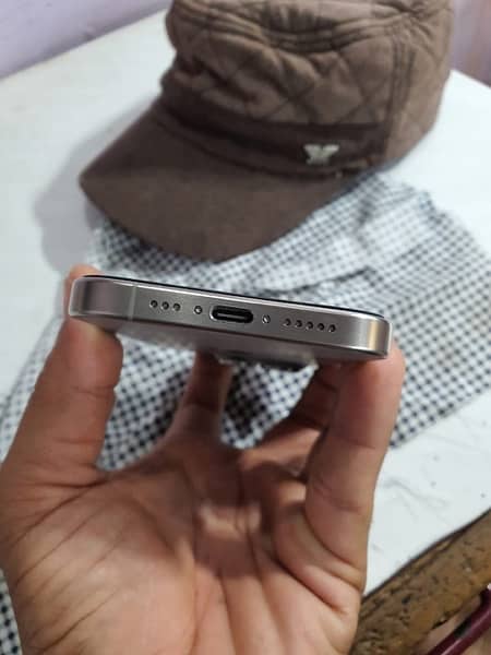 iphone 15 pro256 jv new condition 5