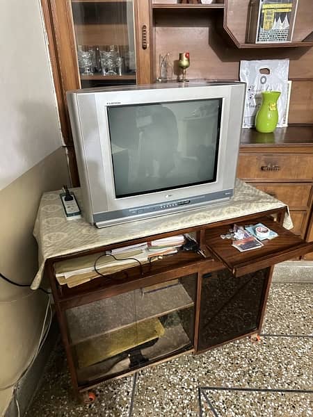 computer / TV table 2