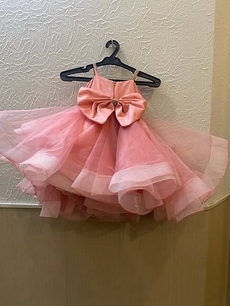 2years baby girl frock in great condition 3