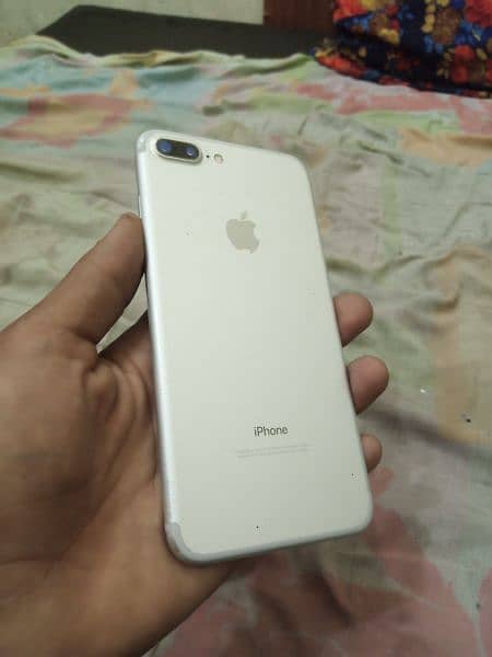 iPhone 7 puls no pata battery health 69 10 by 9 condition 4