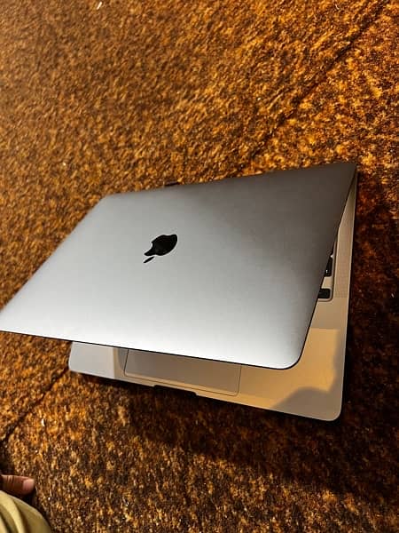 Apple MacBook Pro m1 4