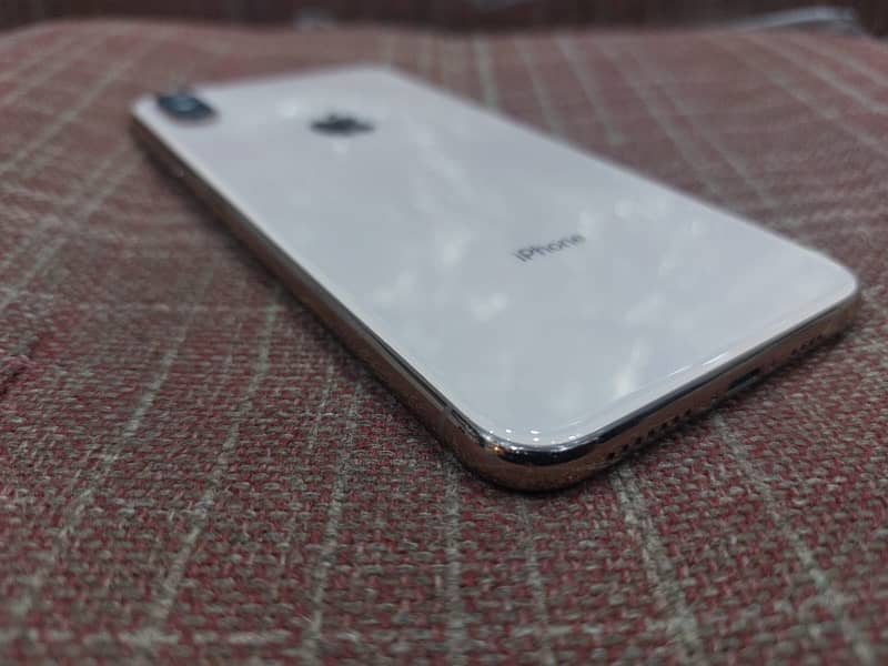 Iphone XS Max 256GB PTA Approved 2