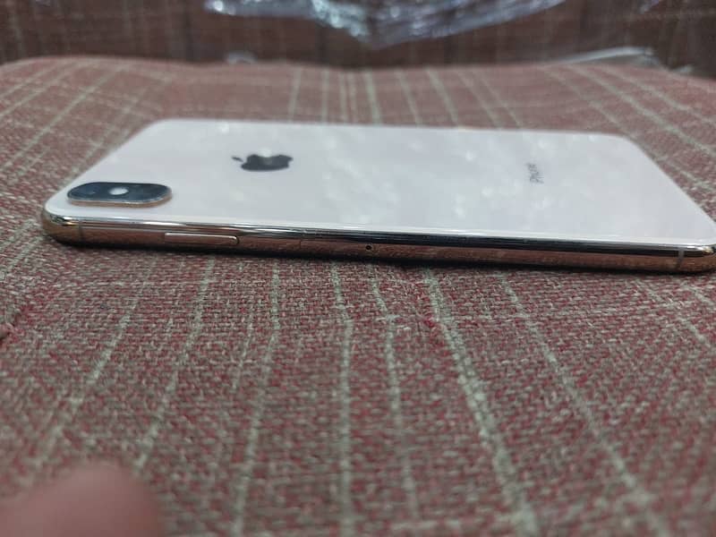 Iphone XS Max 256GB PTA Approved 5