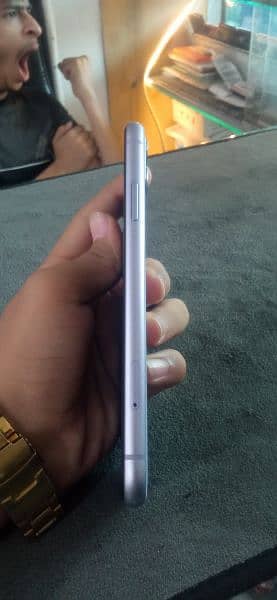for sale iphone 11 4