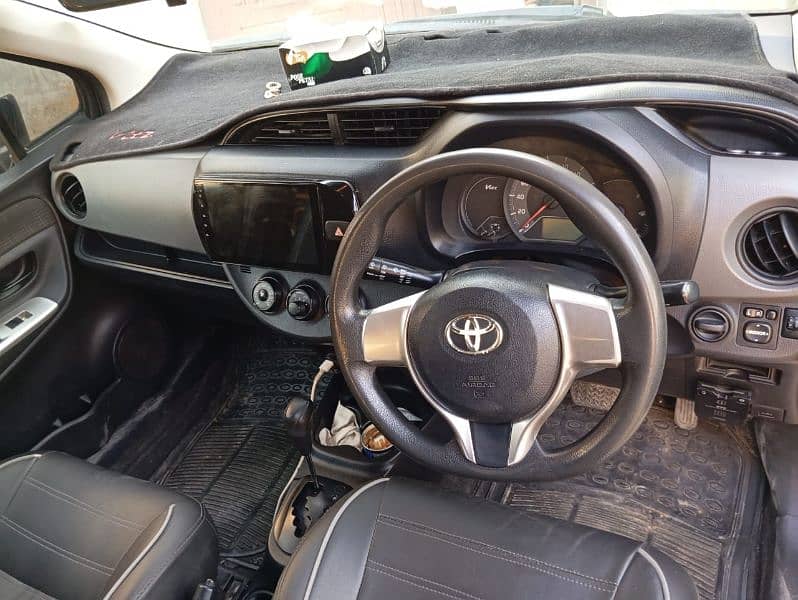 Toyota Vitz 2014 5