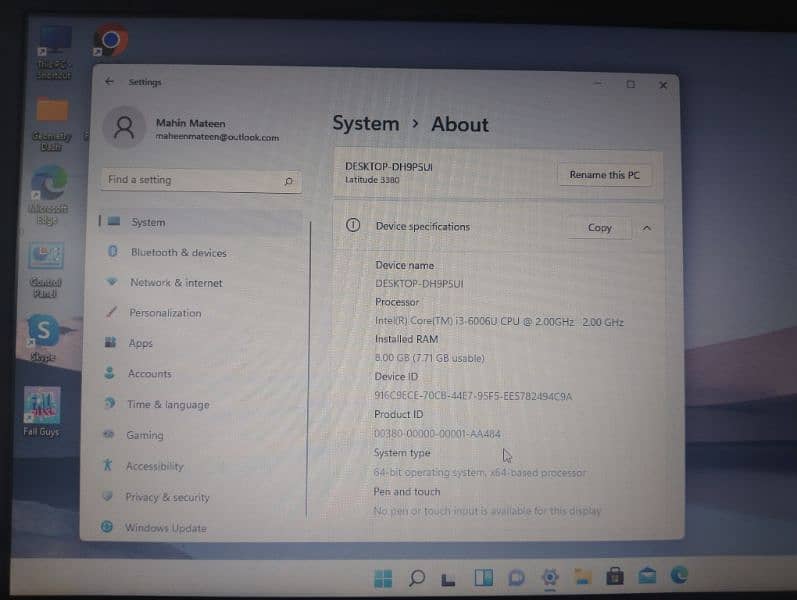 Window 11 laptop|New condition|8 GB ram 222 GB SSD|core i3 6generation 4