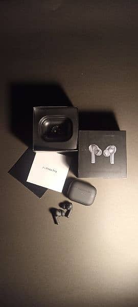 airpods black 2 2