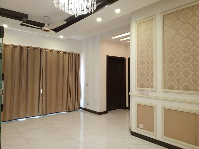 D H A Lahore 1 kanal Mazher Munir Design House Fully Furnished with 100% original pics available for Rent 29