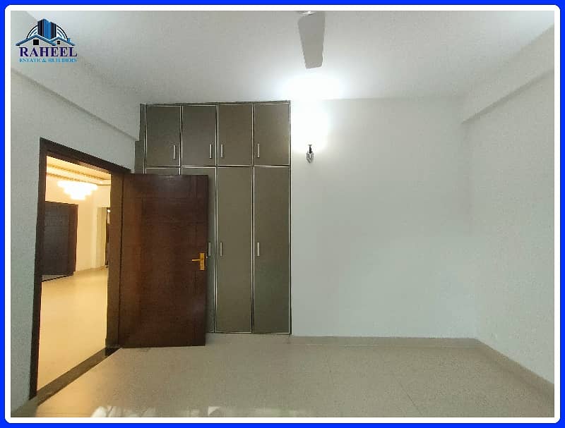 11-Marla Luxury Brand New Flat Available For Rent. 18