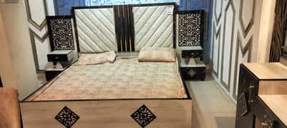 3 piece bedroom set/4 door almari/bed+side tables/ dressing table