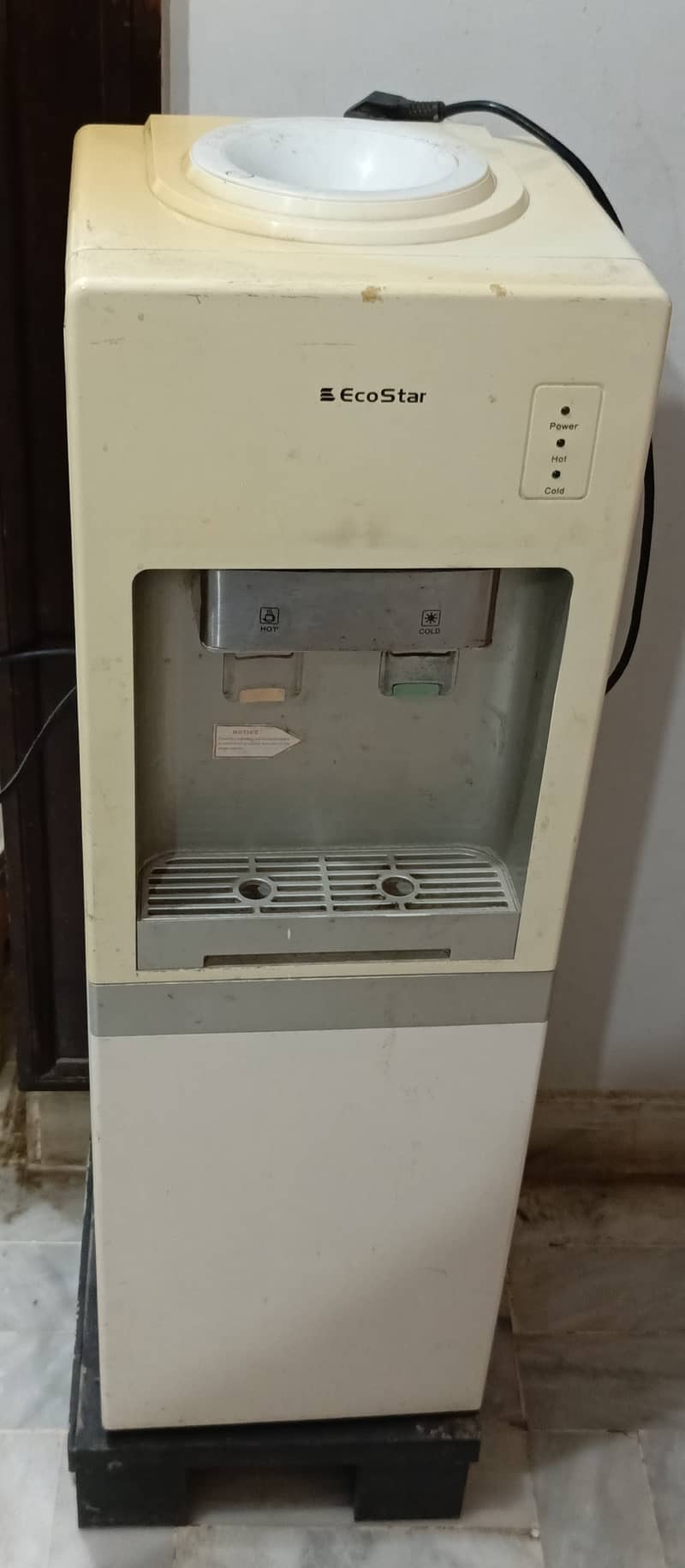 Water dispenser 2