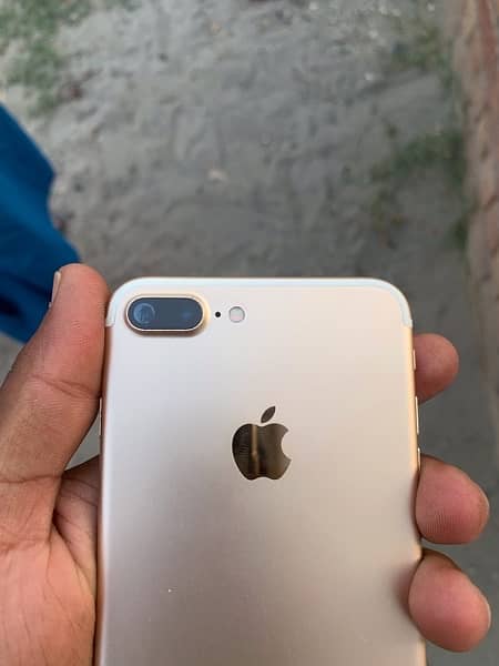 IPhone 7plus PTA Approved 32gb 3