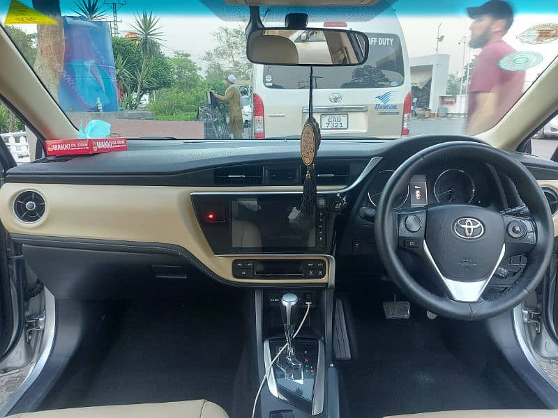 Toyota Corolla Altis Grande 1.8 2018 Model 7