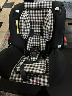 Tinnies carrycot/car seat (slightly used)