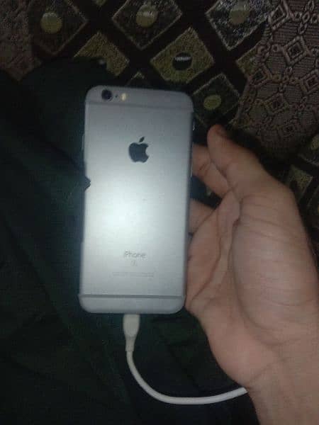 iphone 6s 16 gb argant sale final 3k hai 1