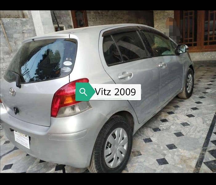 Vitz (Model 2009) 3