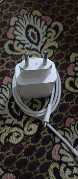 Radne note 11  ka orgnial 33W Charger or Cable 2