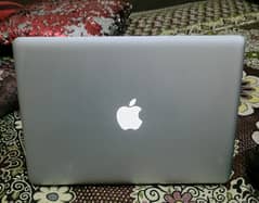 Apple laptop MacBook pro