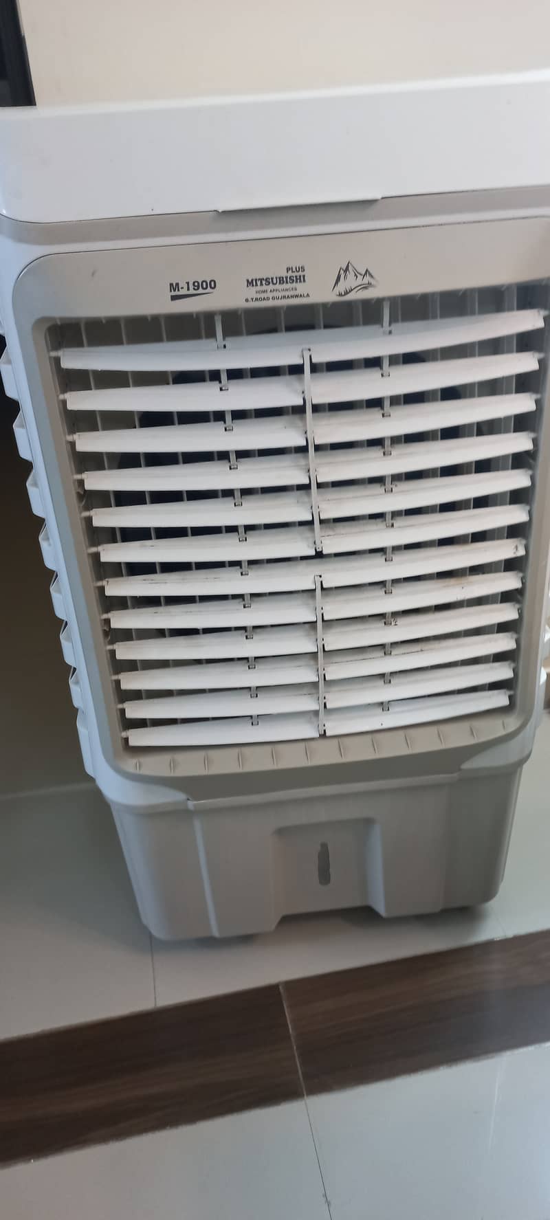Slightly used New Air Cooler for Sale 4