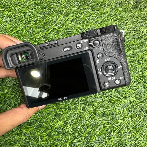 SONY A6600 Professional Body Only 3