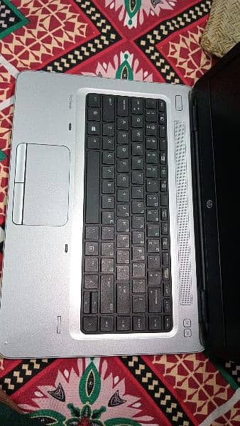 Hp probook| i5 6th gen 8gb/128ssd 2gbgraphic crd| no fault price fixed 2
