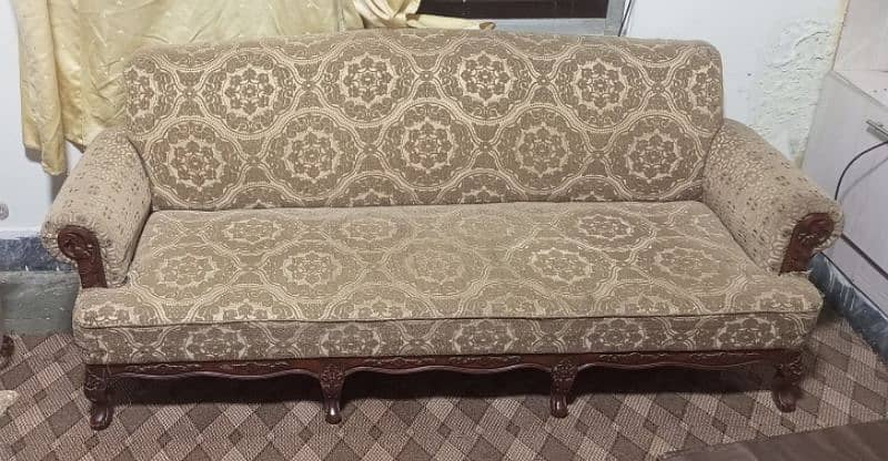 5 Seater sofa set available. 0