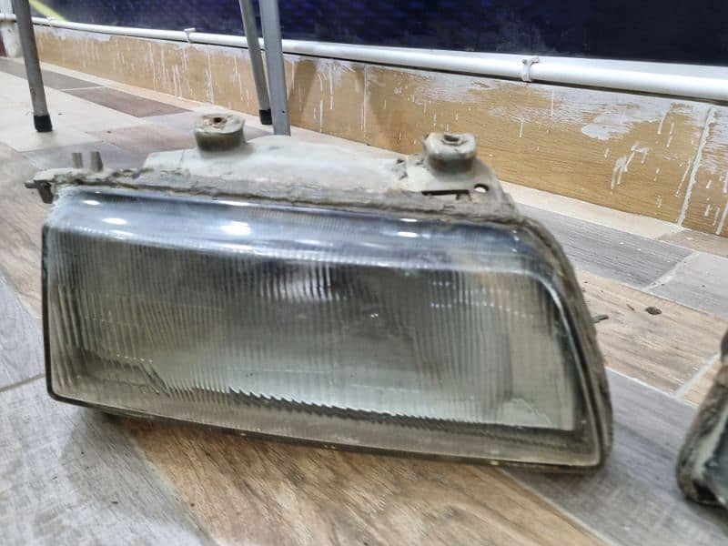 Honda Civic 1988-91 HeadLights 2