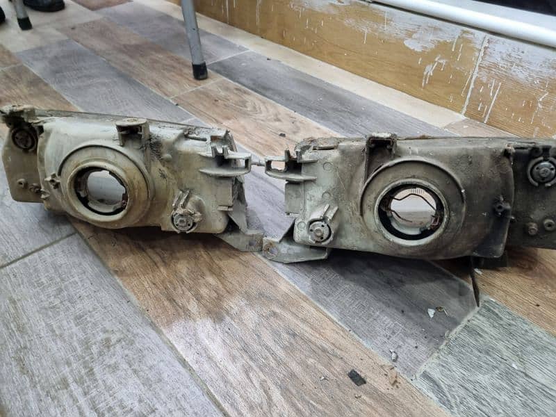 Honda Civic 1988-91 HeadLights 4