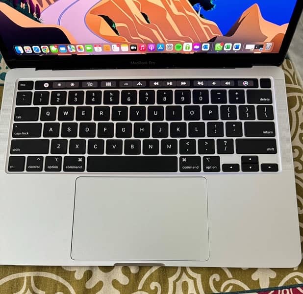Macbook Pro 13 2020 Laptop - Slim and superfast 1