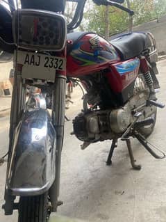 Bike For Sale in Johar Town