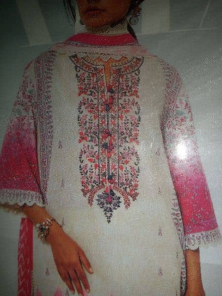 sana safinas brand dress for women 3