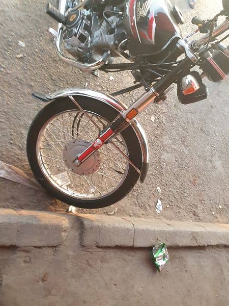modify bike ha total original ha aes ka cylincer original he mila ga 18