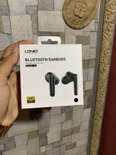 Ldnio Bluetooth earbuds no use only use 20 days
