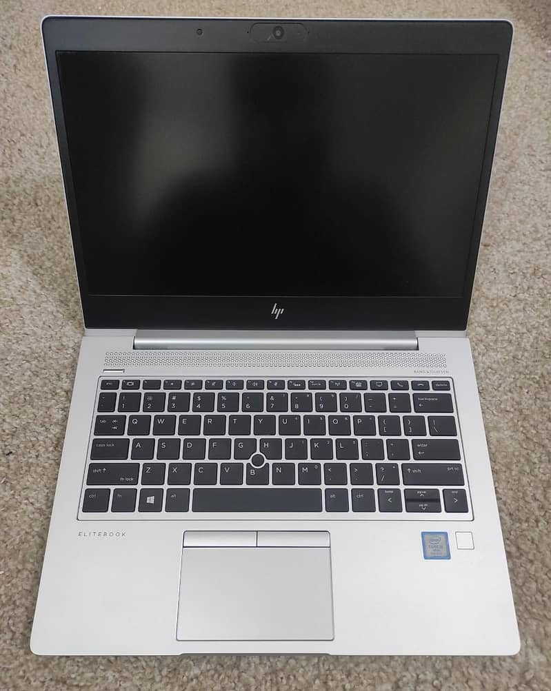 HP EliteBook 830 G5* (Intel core i5 8th Generation) 9