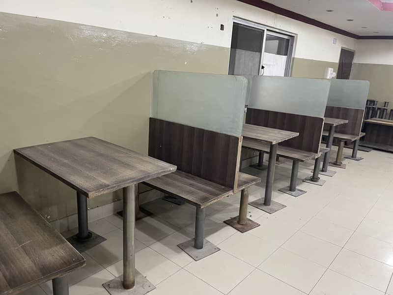Restaurant Tables, Chairs, Dining Sitting for Sale 4
