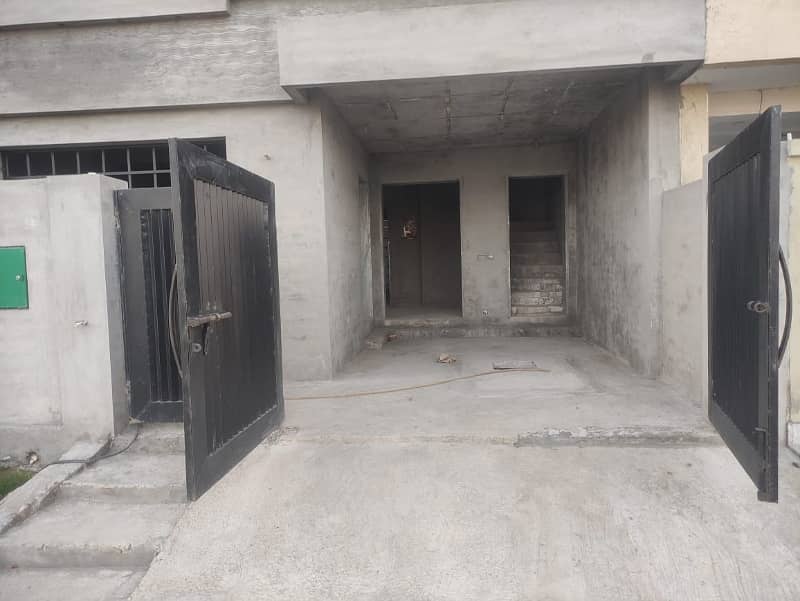 5 Marla Solid Grey Grey Structure B Block Good And Hot Location Bahria Orchard 26