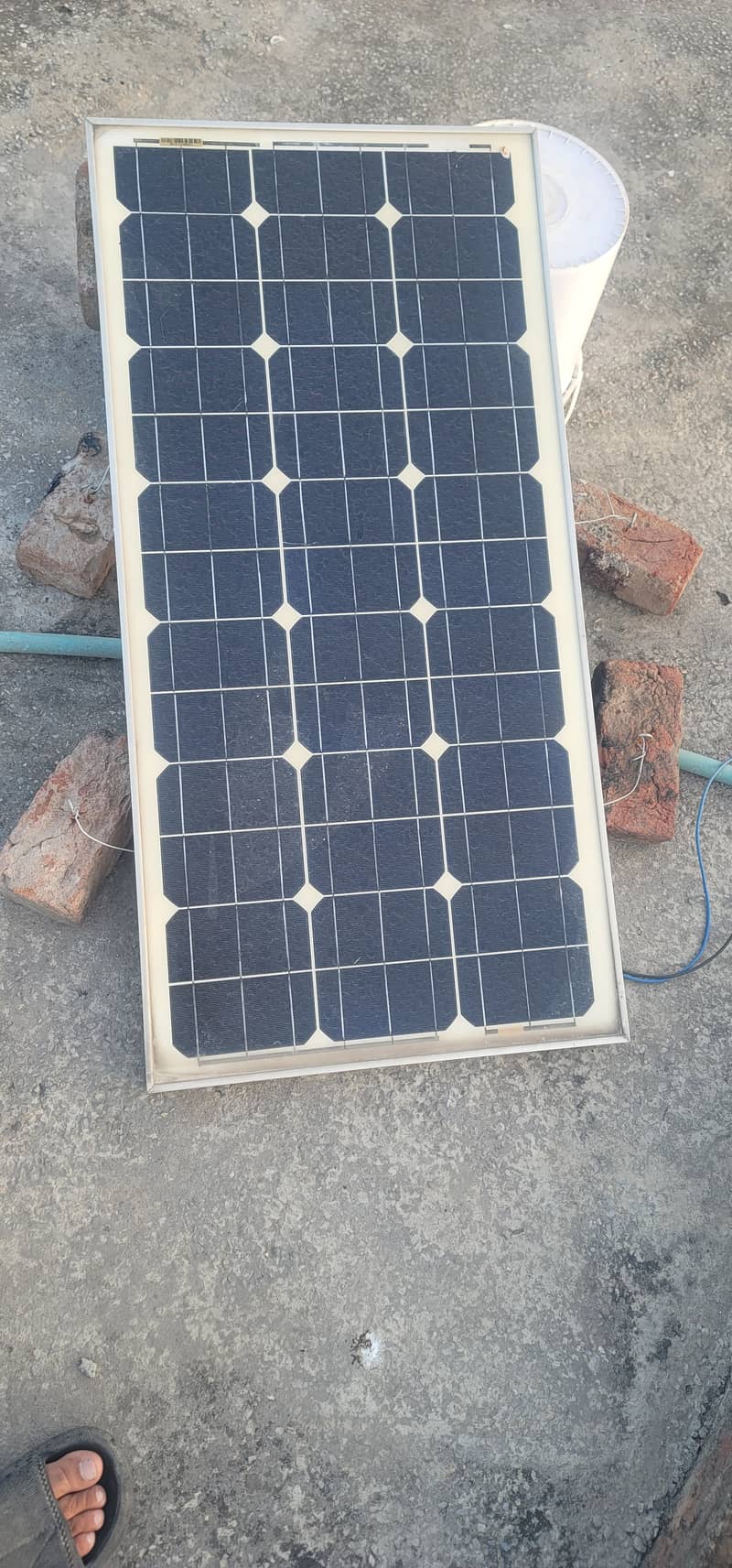 jinko Solar panels 185 watts plate 1