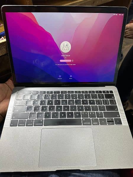 MacBook Air Retina 13 Inch 2019 0
