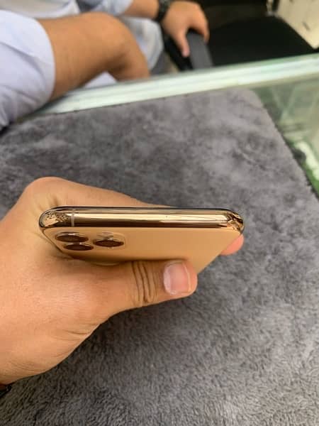 iphone 11 pro max dual pta approved 256gb HK Model 3
