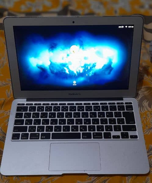 Macbook air 2014 brand new condition 1