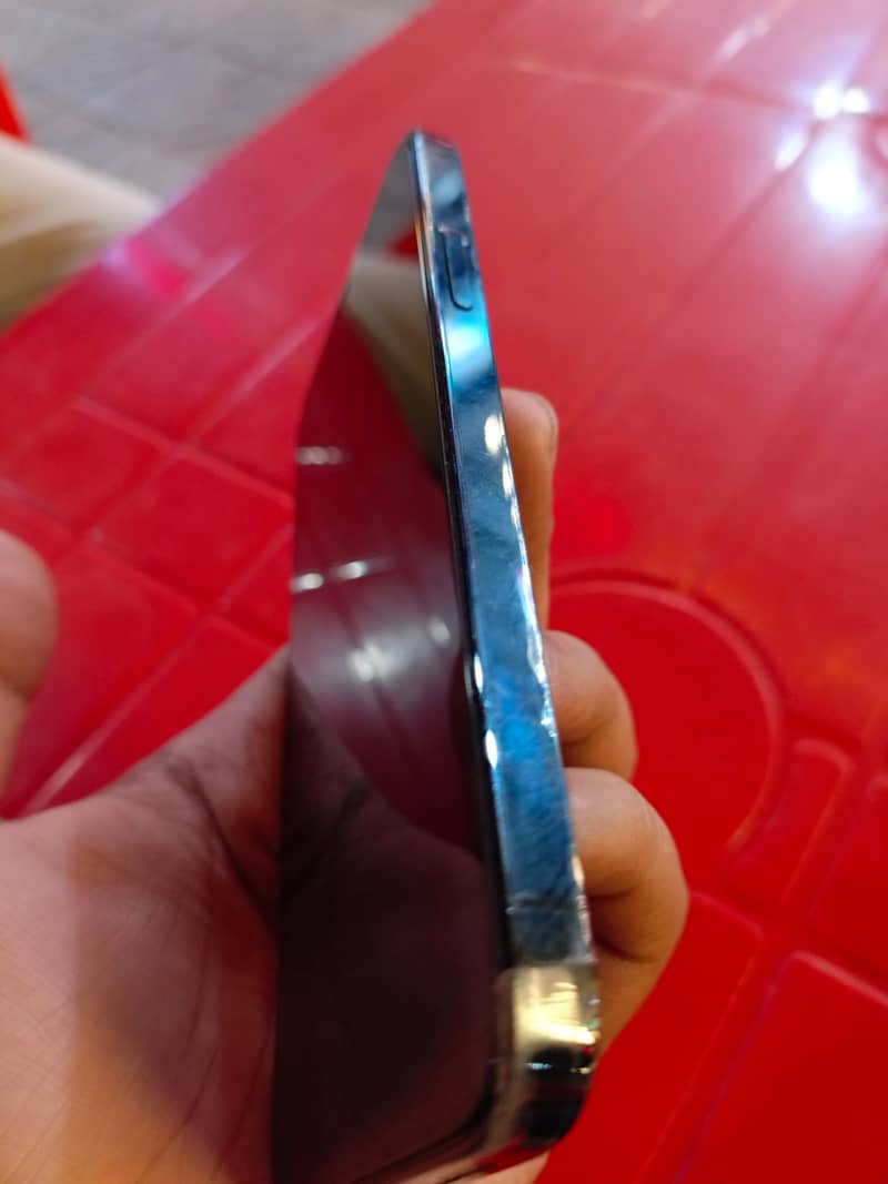 IPhone 12 Pro 128GB PTA Approved Pacific Blue 4