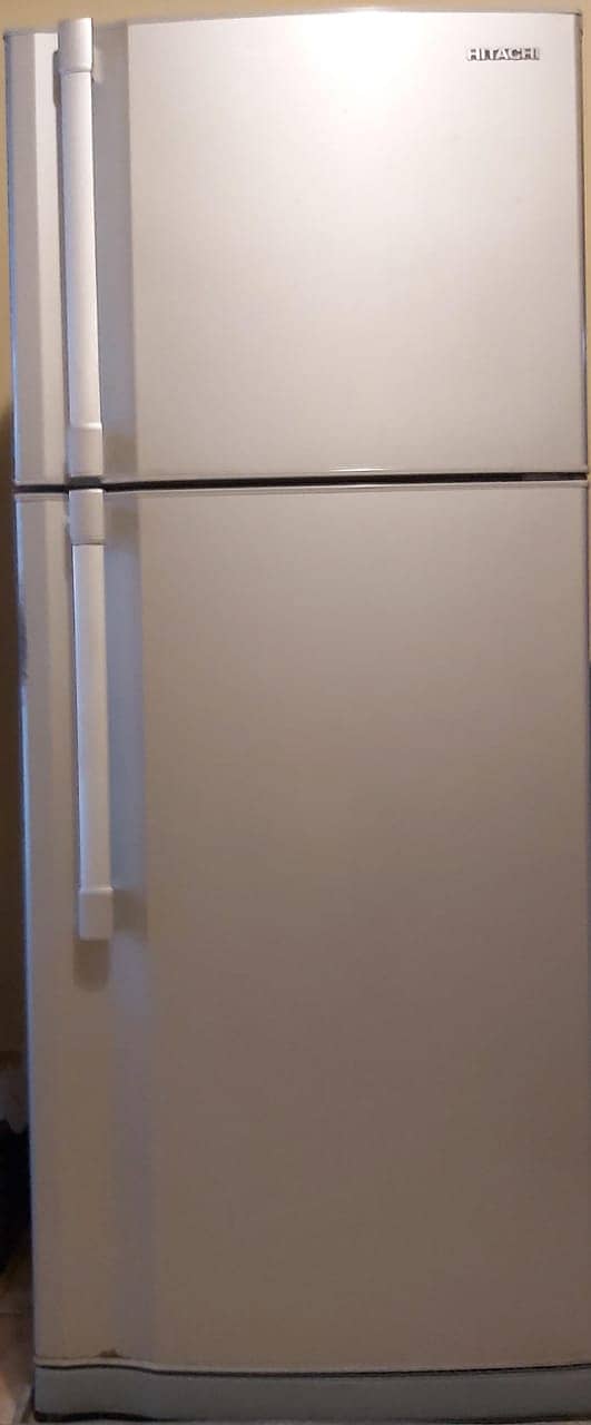 HITACHI REFRIGERATOR NON FROST FOR SELL LIKE BRAND NEW 4