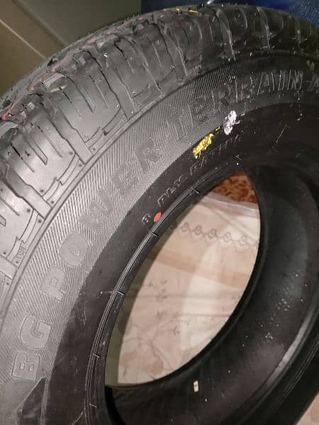 mini jeep & Hilux loading tyres 205R 16 four tyres brand new 50 final 4