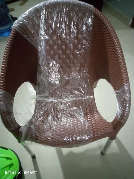 plastic chairs for sell 1