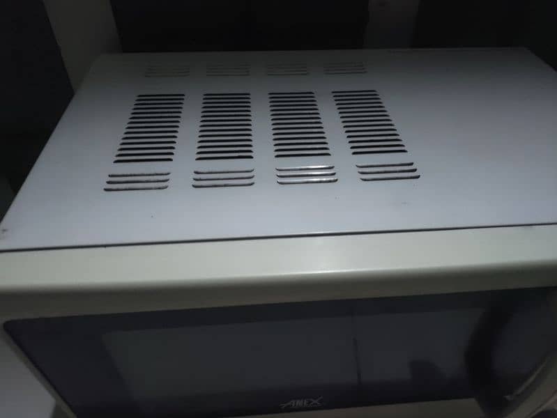 microwave Anex Company only 10 Days used just like new 7