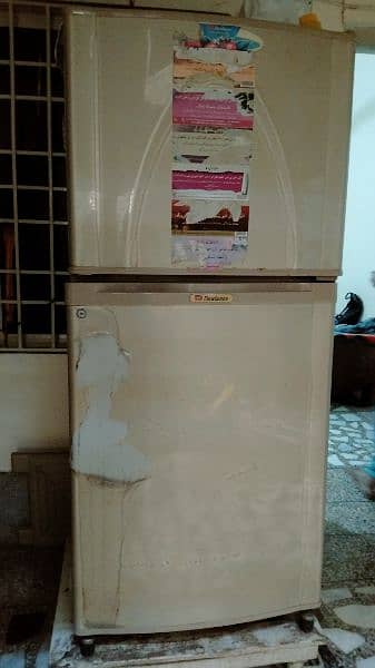 Dawlance refrigerator Full Size 4